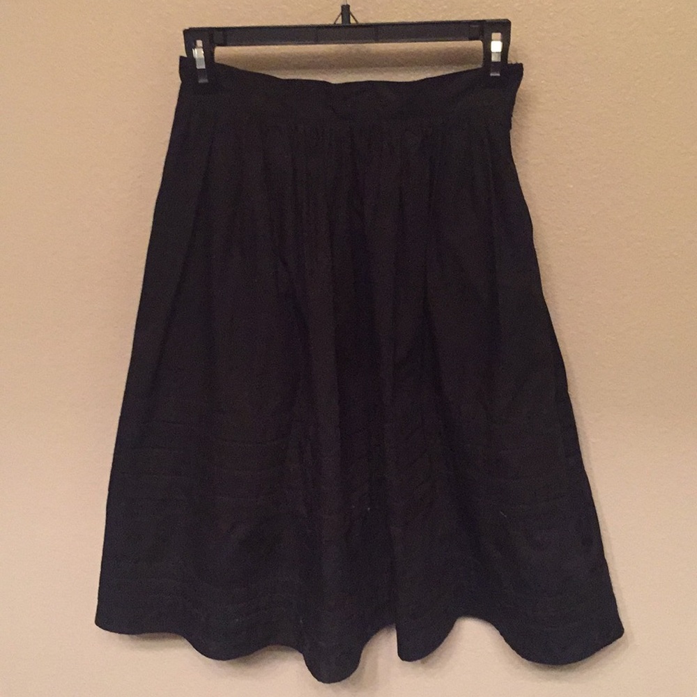 Black midi skirt
